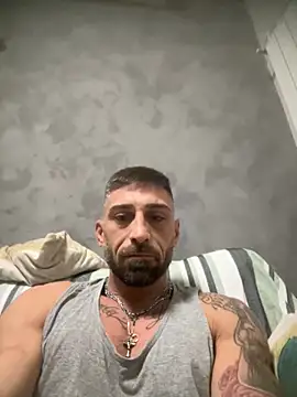 GmGit online show from October 2025 02:45:01 AM