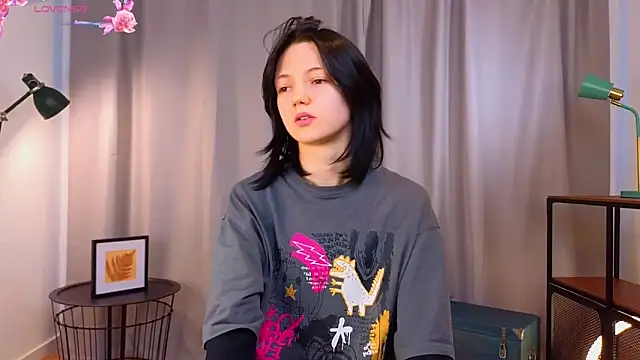 PamilaGrassle online show from September 2025 04:12:02 AM