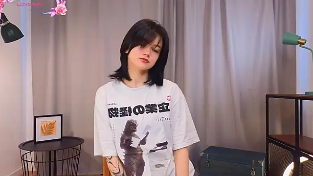 PamilaGrassle online show from September 2025 04:06:02 AM