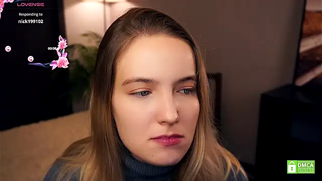 HongTomczak online show from October 2025 07:49:01 AM