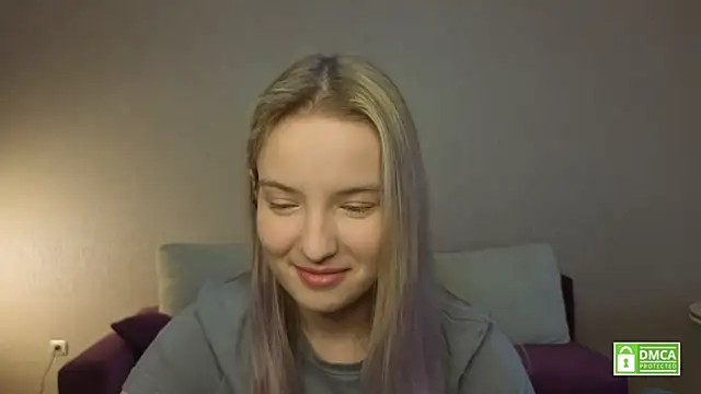 Snapshot of HongTomczak chatting on July 2026 06:31:02 AM HongTomczak online show from July 2026 06:31:02 AM
