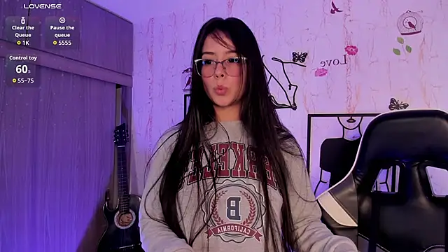 Snapshot of carito_k chatting on November 2025 08:07:01 PM carito k online show from November 2025 08:07:01 PM