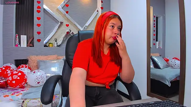 roxana santini online show from September 2025 03:37:02 PM