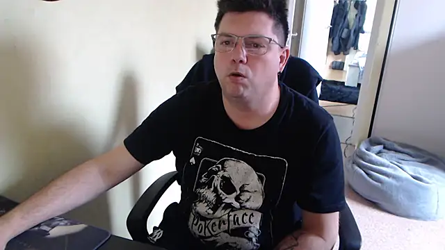 blueandwhite1 online show from March 2025 11:20:01 AM