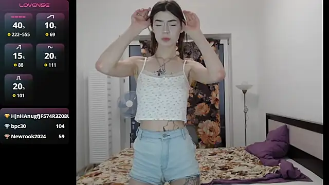 shadowraze228 online show from November 2025 07:52:02 PM