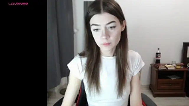 shadowraze228 online show from February 2026 08:51:02 PM