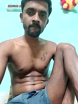 Snapshot of ShinuRoy chatting on October 2025 04:51:01 PM ShinuRoy online show from October 2025 04:51:01 PM