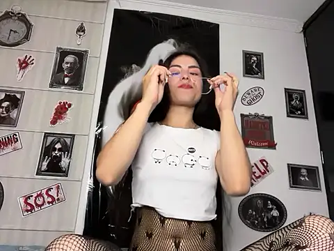 sasha jonne online show from October 2025 12:11:02 AM