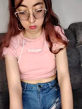 AnnieSparkle online show from September 2025 12:21:01 AM