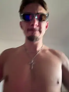 Snapshot of AndrewAndrew997 chatting on September 2025 07:47:01 AM AndrewAndrew997 online show from September 2025 07:47:01 AM