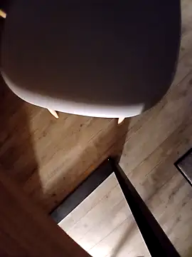 Snapshot of branletteur chatting on February 2026 01:20:02 AM branletteur online show from February 2026 01:20:02 AM