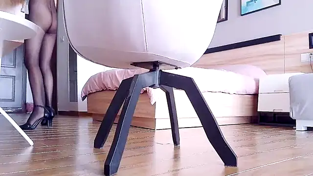 Tianxin6 online show from September 2025 12:10:01 AM