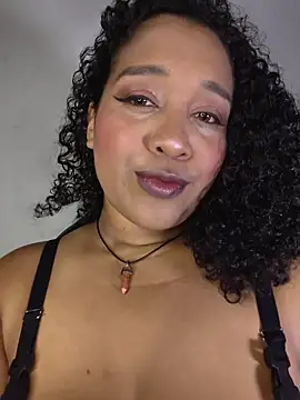 Snapshot of Yera_brown69 chatting on July 2026 02:05:01 AM Yera brown69 online show from July 2026 02:05:01 AM