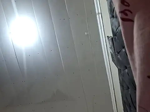 keisha051990 online show from January 2026 09:18:01 PM