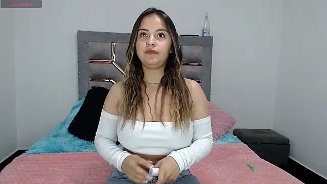 20 Scarlett Rose  online show from September 2025 09:31:02 PM