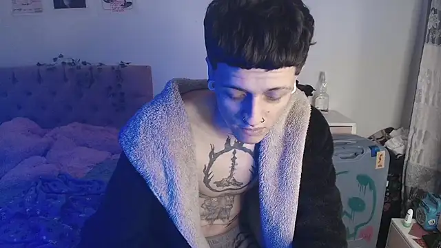 Snapshot of 2cyboy_ chatting on September 2025 07:47:01 PM 2cyboy online show from September 2025 07:47:01 PM