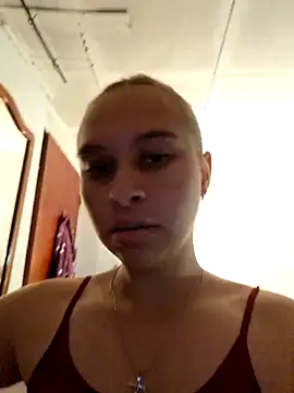 Snapshot of Siennalust1 chatting on September 2025 12:26:01 AM Siennalust1 online show from September 2025 12:26:01 AM