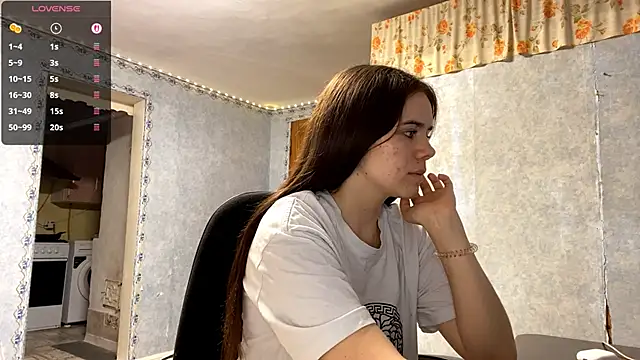 Lia rise online show from October 2025 01:01:01 PM