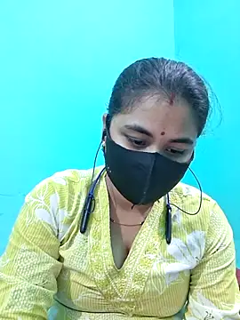 Snapshot of DivyaBhabhi69@xh chatting on April 2026 03:57:01 PM DivyaBhabhi69xh online show from April 2026 03:57:01 PM
