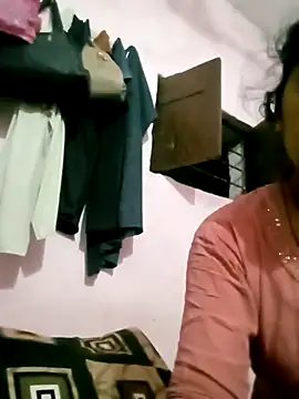 Hot tin74 online show from September 2025 07:52:01 PM