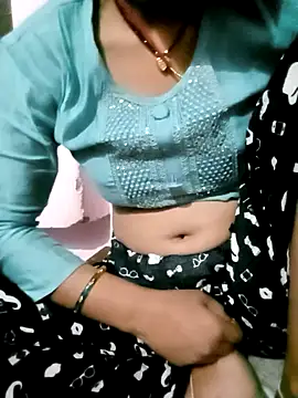 Hot tin74 online show from February 2026 06:39:01 PM