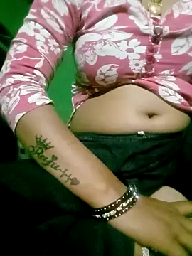 Hot tin74 online show from April 2026 05:58:01 PM