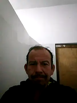 Hasam1285 online show from November 2025 05:56:02 AM