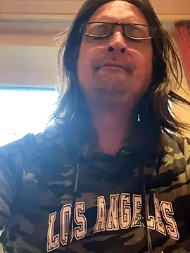 Cleohot1977 online show from September 2025 04:00:02 PM