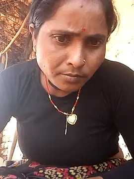 Snapshot of sonaya9y chatting on September 2025 06:38:01 AM sonaya9y online show from September 2025 06:38:01 AM