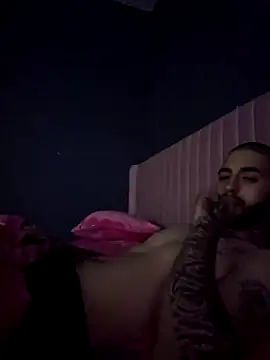 Pitudo786 online show from October 2025 05:15:02 PM