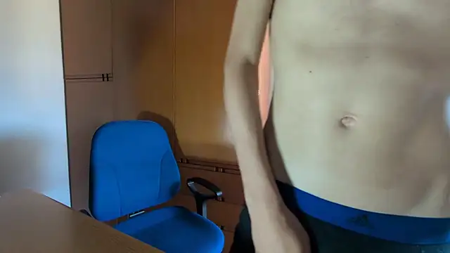 Snapshot of ste2009 chatting on September 2025 10:17:01 AM ste2009 online show from September 2025 10:17:01 AM