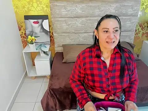 LucianaBlackwell online show from October 2025 03:02:01 PM