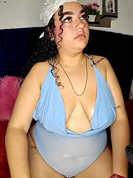 jesie 18x online show from December 2025 07:20:02 PM