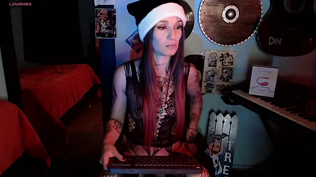 lilithword online show from December 2025 12:48:01 AM