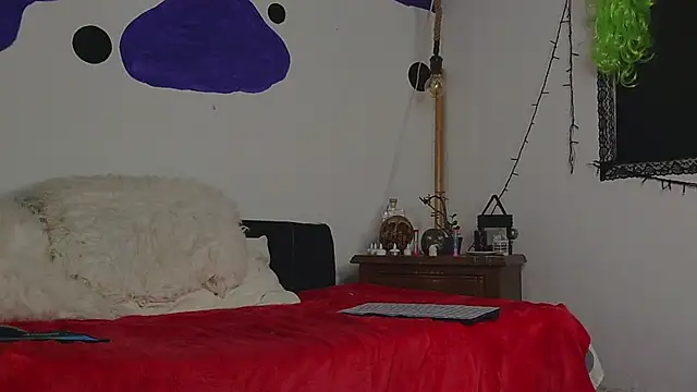 Snapshot of MeganBrown4 chatting on September 2025 01:56:01 PM MeganBrown4 online show from September 2025 01:56:01 PM