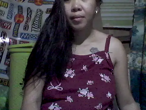 Snapshot of maypah chatting on April 2026 12:30:02 AM maypah online show from April 2026 12:30:02 AM