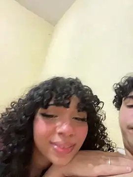 Casal-foda braba online show from July 2026 02:30:01 PM