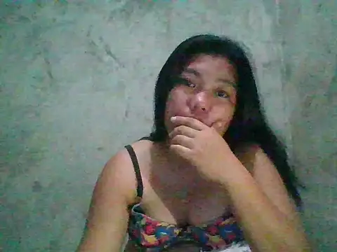 Snapshot of nikki_zapphire chatting on September 2025 11:39:02 PM nikki zapphire online show from September 2025 11:39:02 PM