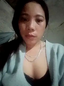 Snapshot of Phuong_xxx chatting on December 2025 11:11:01 PM Phuong xxx online show from December 2025 11:11:01 PM