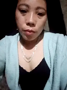 Snapshot of Phuong_xxx chatting on December 2025 11:56:01 PM Phuong xxx online show from December 2025 11:56:01 PM