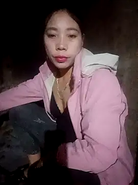 Snapshot of Phuong_xxx chatting on January 2026 12:04:02 AM Phuong xxx online show from January 2026 12:04:02 AM