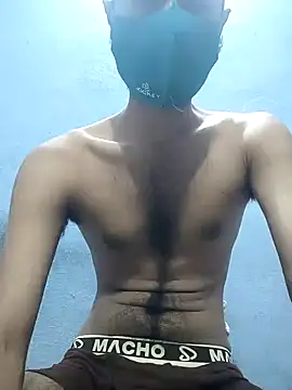 Snapshot of GirlsCrush_ chatting on September 2025 06:10:02 PM GirlsCrush online show from September 2025 06:10:02 PM