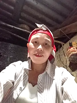 me-cute online show from November 2025 12:29:02 PM