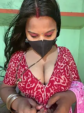 Snapshot of Shneeha_le chatting on March 2026 04:56:01 PM Shneeha le online show from March 2026 04:56:01 PM
