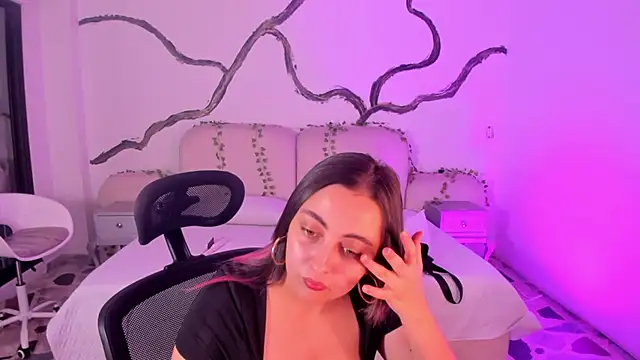 Snapshot of SarahCastro1_ chatting on September 2025 04:01:01 AM SarahCastro1 online show from September 2025 04:01:01 AM
