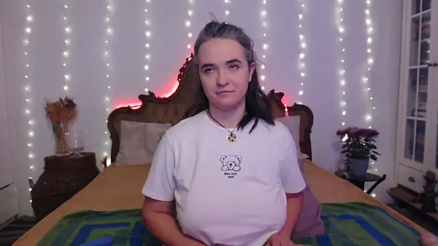 SilkenSin online show from November 2025 09:30:02 AM