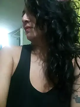 ivonne 9 online show from September 2025 01:31:02 AM