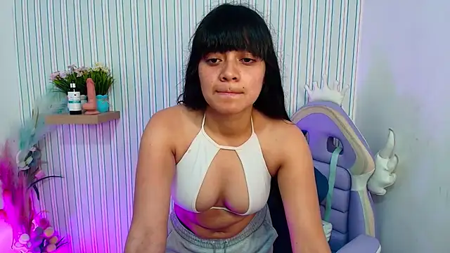 Snapshot of kataleya__18 chatting on May 2026 05:21:02 PM kataleya 18 online show from May 2026 05:21:02 PM