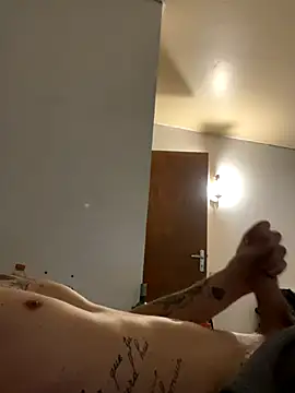 Snapshot of pimousssse chatting on November 2025 10:15:02 AM pimousssse online show from November 2025 10:15:02 AM