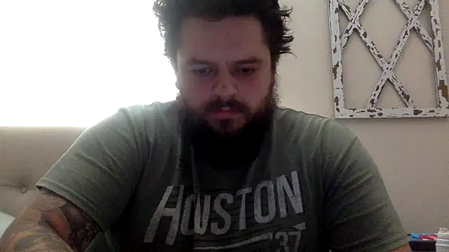 BeginnersLuck111 online show from April 2026 05:02:01 PM